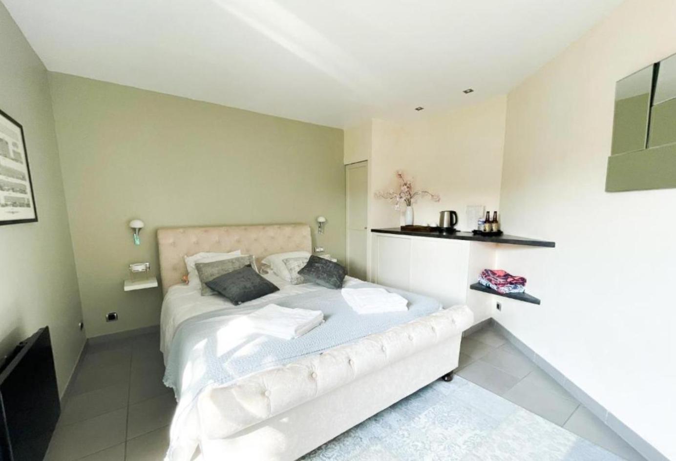 Bed and Breakfast La Ferme Du Bois De Plottes Екстер'єр фото